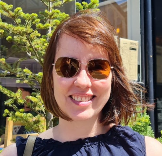 63d15702-0d32-4f4b-a2da-264ffd9a6984 picture of customer wearing a stunning pair of glasses