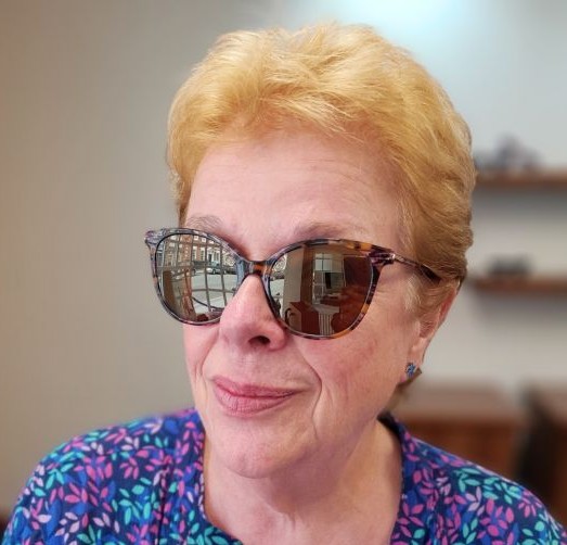 a3a4f20b-e747-4de3-b58c-17c34bf29ede picture of customer wearing a stunning pair of glasses